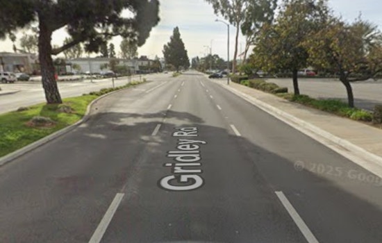 Man Killed Near Chick-fil-A At Los Cerritos Center In Cerritos