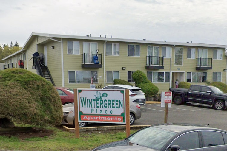 Neck Shot Shatters Calm At Des Moines Apartment Lot After Parking Lot Clash