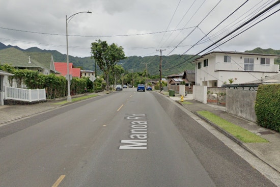 Manoa Road Blaze Draws Major Honolulu Fire Response