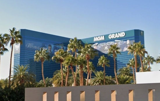 Marlon Wayans, Tim Allen Deal Big Laughs To MGM Grand’s Aces Of Comedy