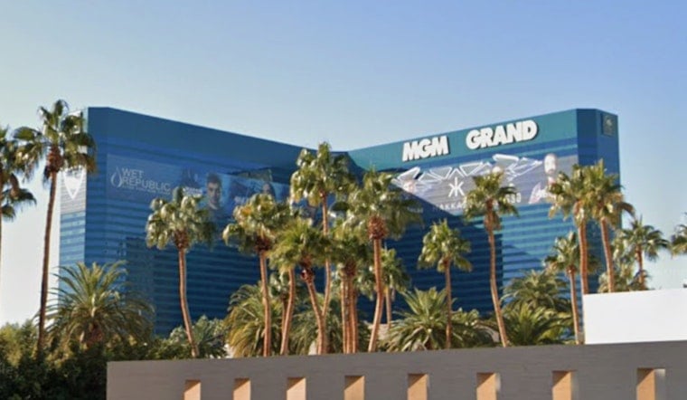 Marlon Wayans, Tim Allen Deal Big Laughs To MGM Grand’s Aces Of Comedy
