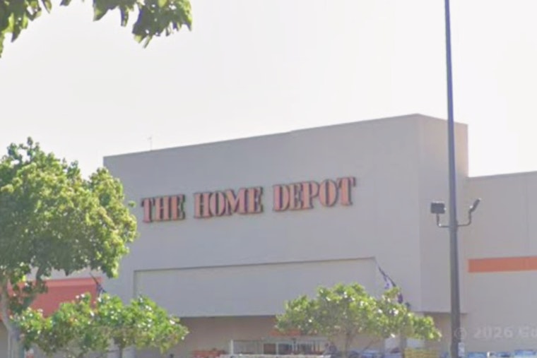 Maui Home Depot Garden Net Becomes Grisly Bird Trap, Locals Lash Out