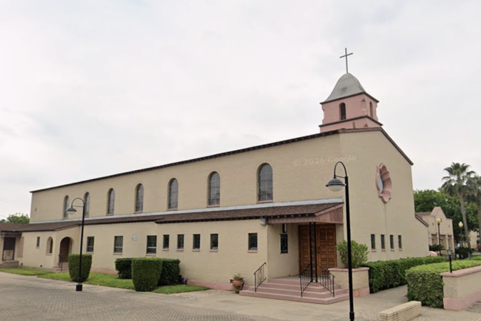 McAllen Nun Nabbed by ICE on Way to Mass, Freed After Sunday Uproar