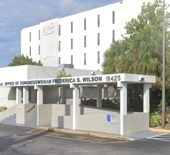 Meek Heir Crashes Into Crowded Fight for Miami's District 24