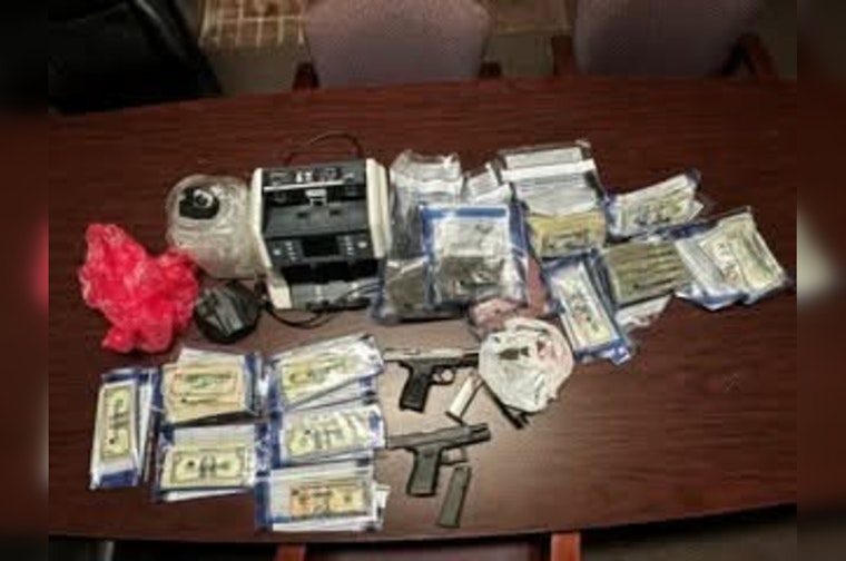 Memphis Task Force Rips Slots From Corner Stores, Nets Khat, Guns And Cash