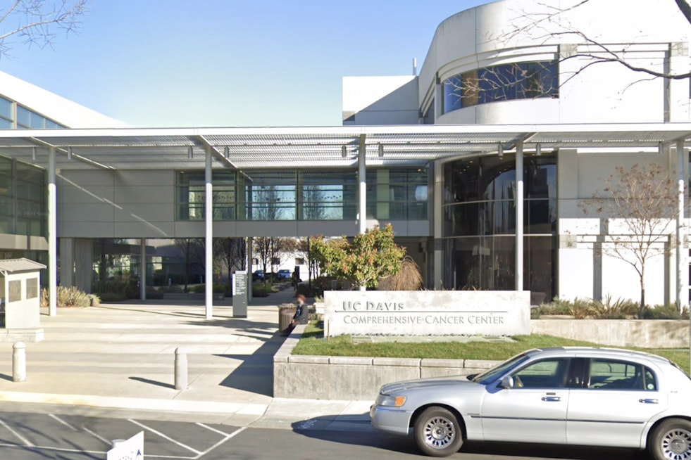 Merced’s Hmong Farmworkers At Center Of UC Davis Probe Into Pesticides And Bladder Cancer Fears