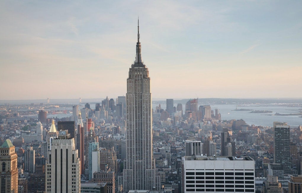 Messi, Ronaldo and Beckham Jerseys Take Over Empire State Building