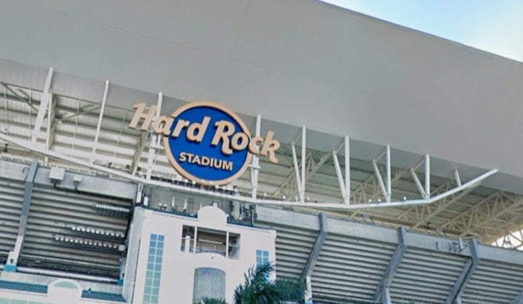Metal Cabana Goes Airborne, Slams Into Packed Pool at Hard Rock Stadium