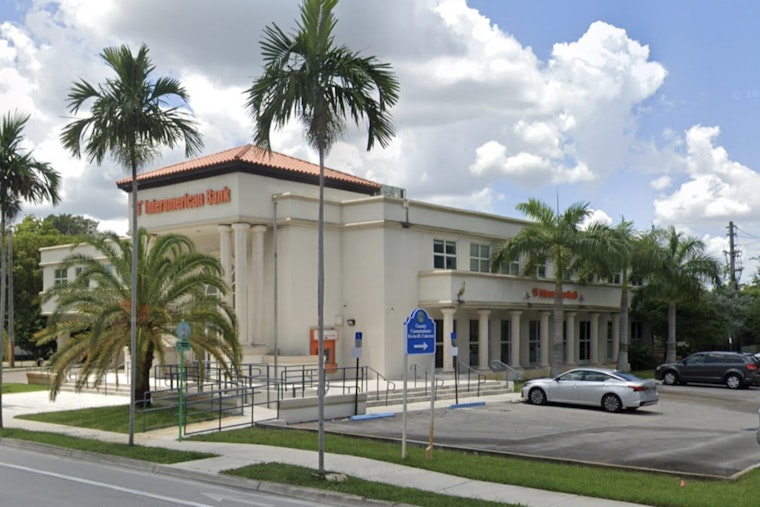 Miami Mom-and-Pop Shops Scramble for Shot at $5,000 County Cash
