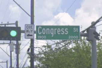 Midday Gunfire Near Downtown Houston as Shooter Slips Away
