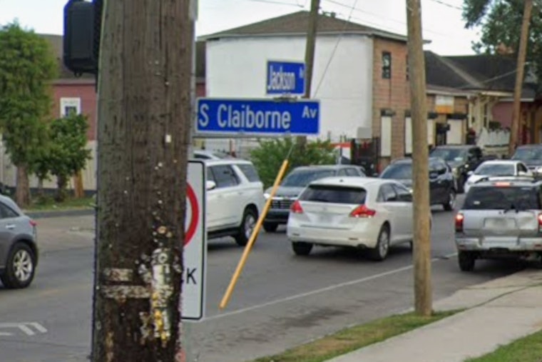 Midnight Bus Crash On South Claiborne Kills Pedestrian In Central City