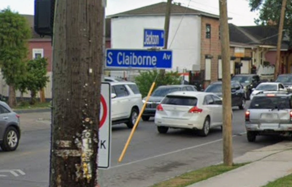 Midnight Bus Crash On South Claiborne Kills Pedestrian In Central City