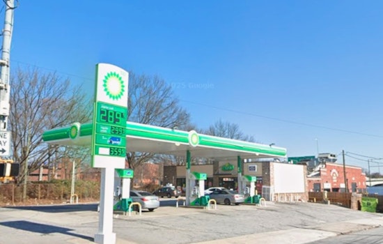 Midnight Gunfire Erupts Inside Lee Street BP as Cops Detain Man