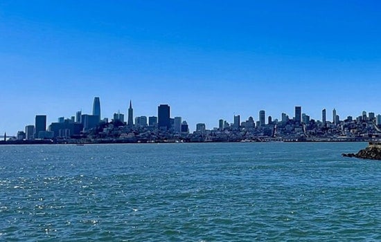 Midnight Tides and Sneaker Waves Put San Francisco Coast on High Alert