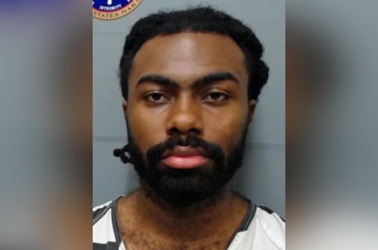 Midwest Manhunt: Feds Put $5K Bounty On Capital Murder Fugitive With Missouri Ties
