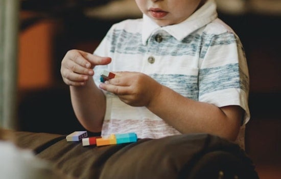Military Kids Lose Out as Pentagon Puts Autism Therapy in Limbo