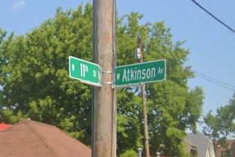 Milwaukee Good Samaritan Yanks Four Kids From Fiery Street Horror