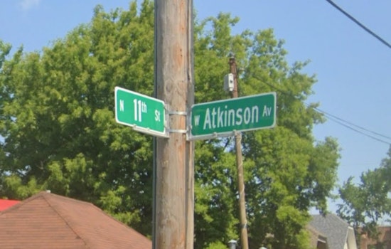 Milwaukee Good Samaritan Yanks Four Kids From Fiery Street Horror