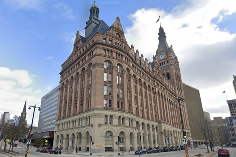 Milwaukee Dems Brawl Over How to Spend $2.5 Billion Budget Jackpot