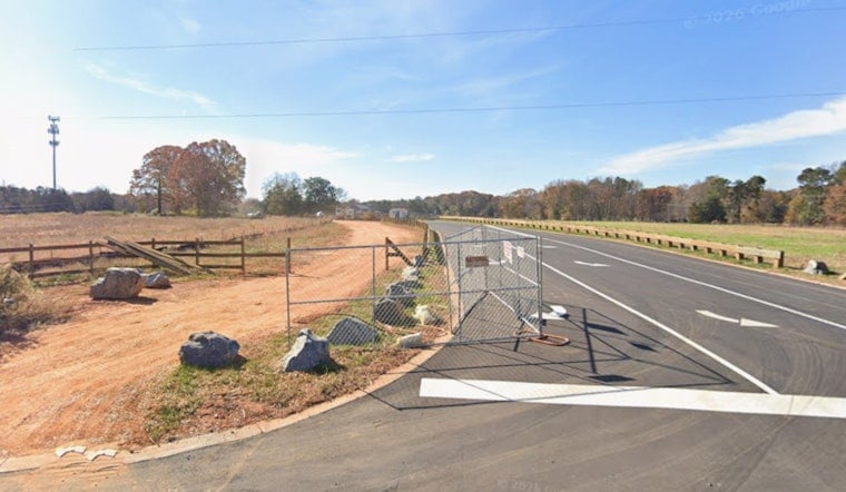 Mint Hill’s New Ezell Park Splashes Open With Sprayground And Pickleball