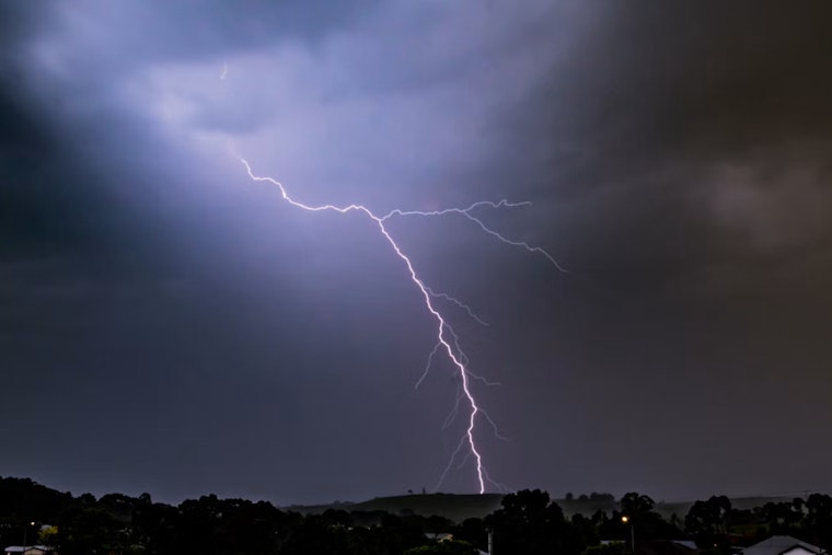 Storm-Slammed Triangle Wakes To Blackouts As 2,000 Lose Power