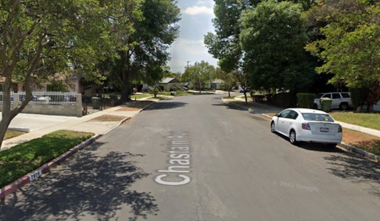 Morning Blaze Jolts Quiet Reseda Block As Fire Crews Swarm Chastain Avenue