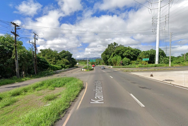 Motorcyclist Severely Burned After Collision With Semi in Honolulu