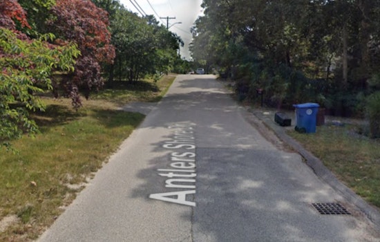 Multiple Hurt in Falmouth Head-On Crash on Route 28