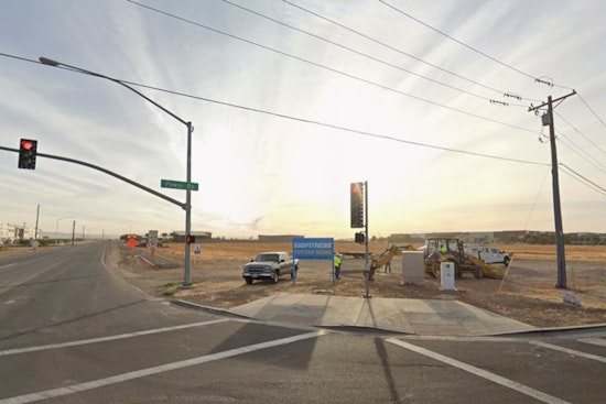 Mystery Buyer Drops $17.82M On Pair Of Phoenix-Area 7‑Eleven Builds
