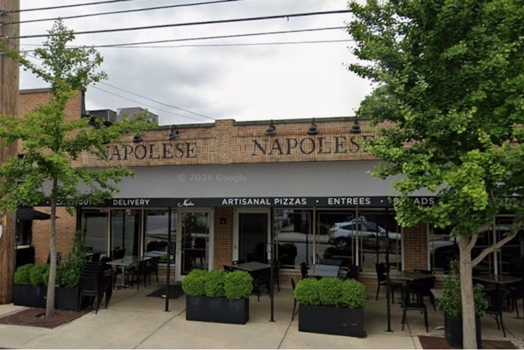 Napolese Pizzeria Closing Fashion Mall Location In Indianapolis