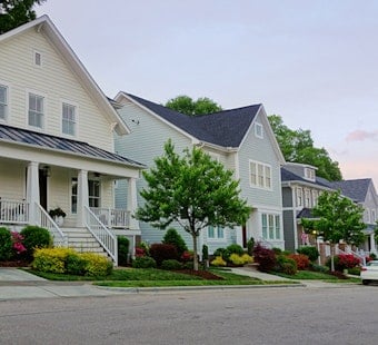 Nashville Homeowners Walloped As Tennessee Insurance Bills Soar