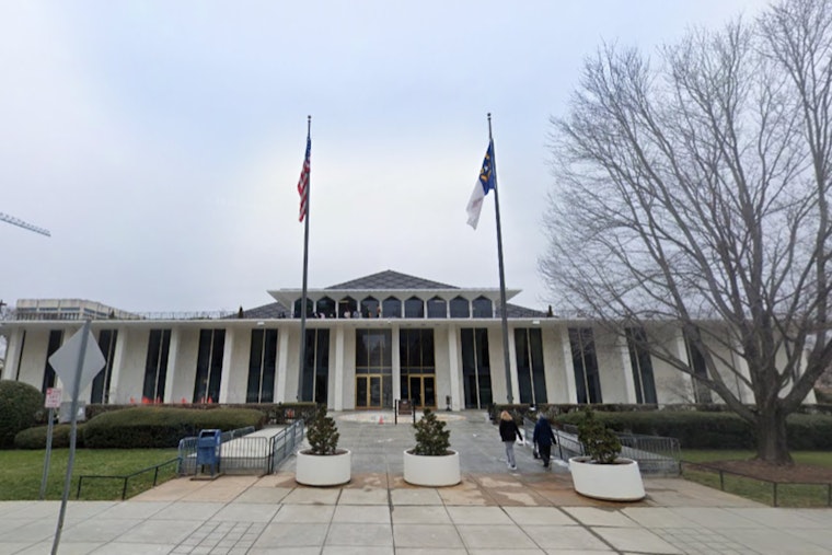 NC House Approves Stablecoin Bill With Reserve And Audit Rules