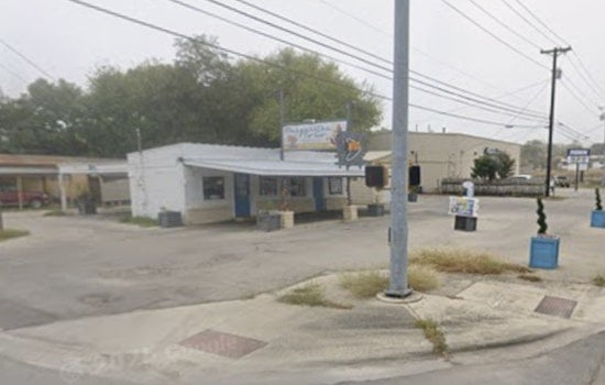 New Braunfels Gets Boozy Drive-Thru as SipIT Rolls Into Old Roc-N-Ritas Spot