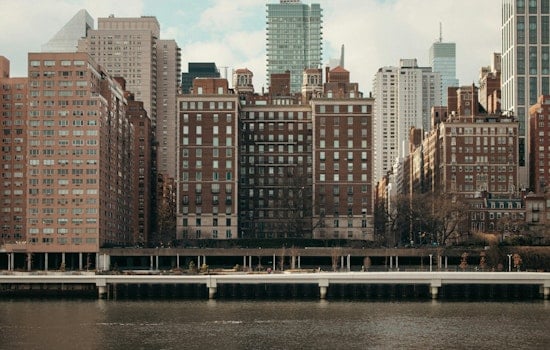 New York Home Listings Climb Again, But Buyers Still Battle for Bargains