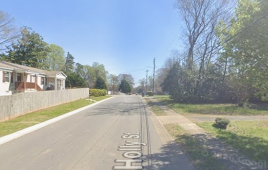 North Charlotte Man 46 Fatally Shot on Holly Street