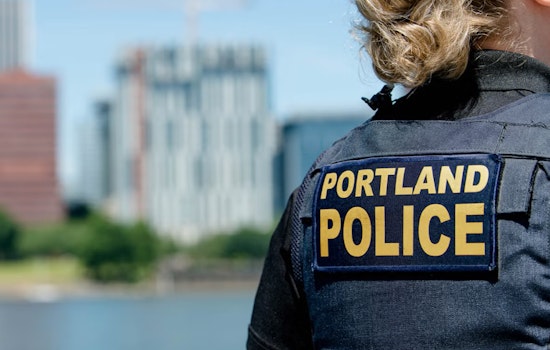 North Portland Graveyard Shift Lays Bare How Cops Triage 911 Chaos