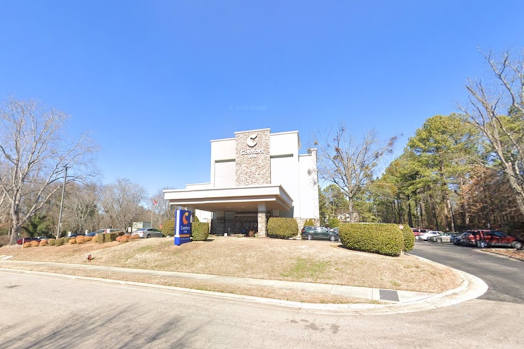 North Raleigh Comfort Inn Turns Crime Scene After Guest Is Stabbed