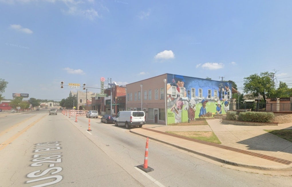 North Side Mural Showdown: Fort Worth Neighbors Clash Over Who Owns The Wall