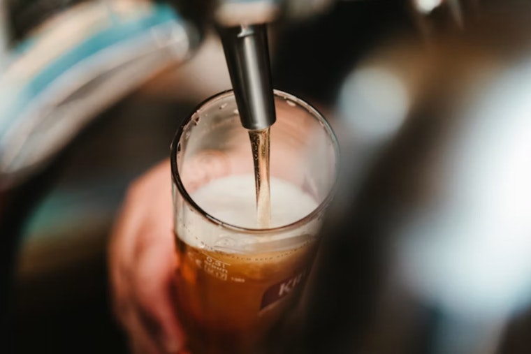 North Side Thirst Trap, Tin Man Growler Bar Crawls Toward Bulverde Debut