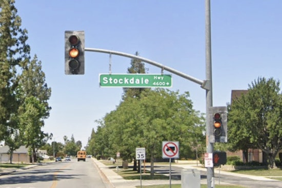 Northeast Side Bee Swarm Turns Quiet San Antonio Block Into Chaos