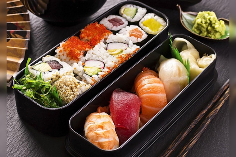 Northwest Austin Goes All In As EJ's Hot Pot Serves Up AYCE Sushi Spread