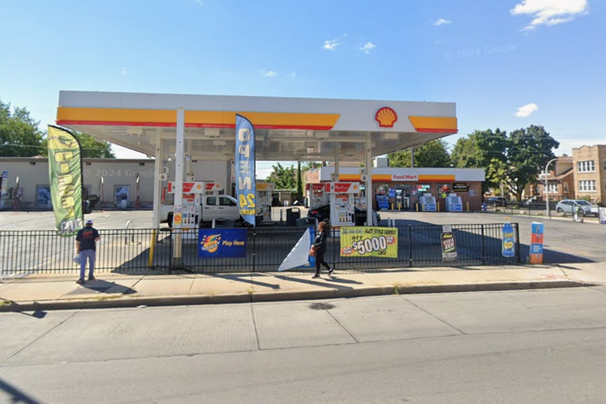 Northwest Side Shell Mobbed as Drivers Chase $1.99 Gas Lifeline