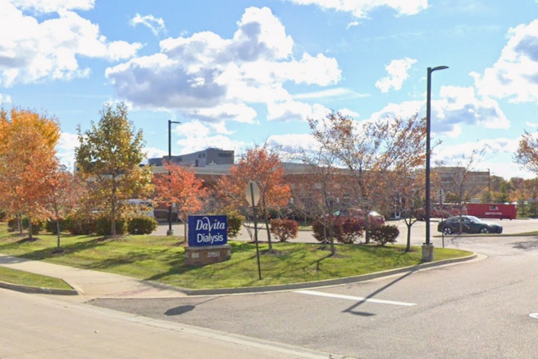 Novi Dialysis Clinic Shuts Down After 71-Year-Old Found Dead Near Site