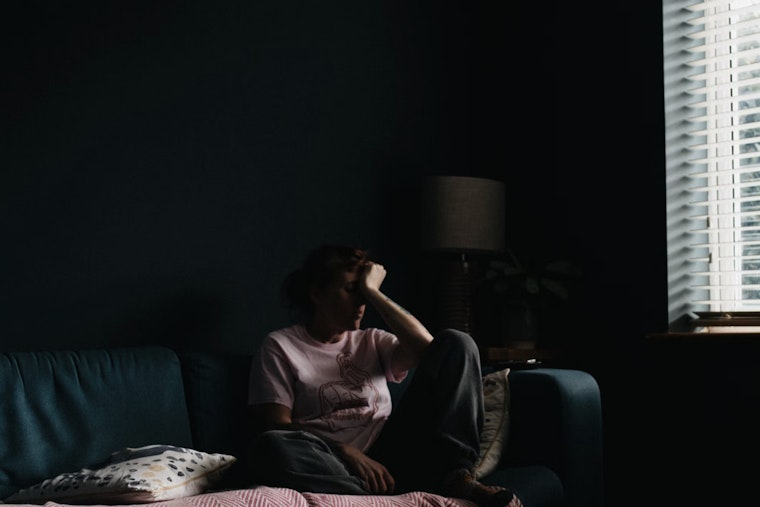 NYC Sleep Doc Warns: Common Naps and Insomnia Tied to Brain Lesions