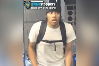NYPD Hunts Midtown Robbery Suspect Tied To Subway Pattern