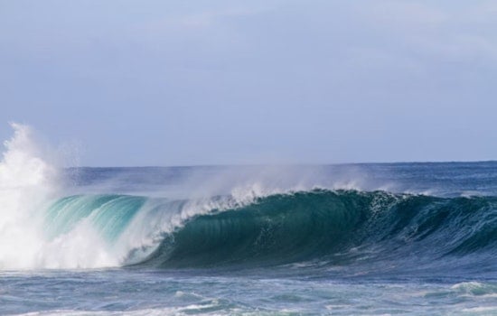 Offshore Jolt Shakes Kona Coast, Spares Hawaiʻi A Tsunami Scare