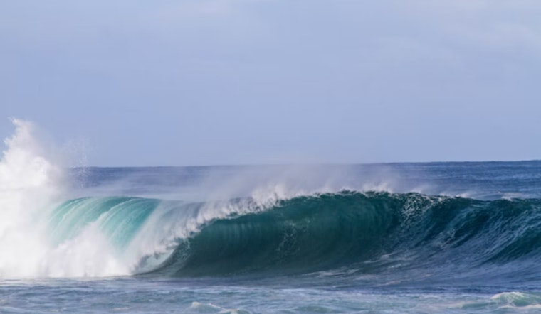 Offshore Jolt Shakes Kona Coast, Spares Hawaiʻi A Tsunami Scare