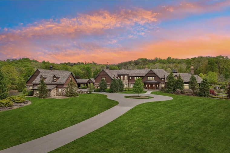 Ohio’s Priciest Mansion Blinks, Drops Ask To $17.5 Million