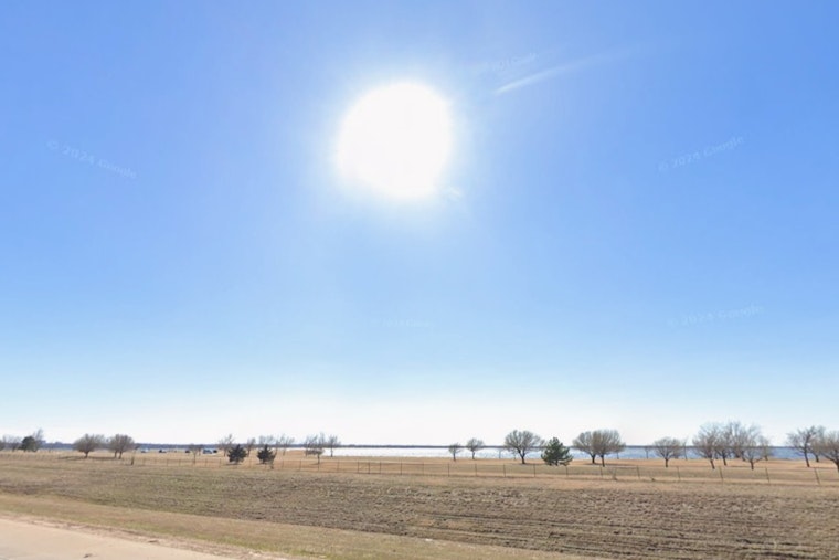 OKC Sizzles Under Heat Advisory As Rush-Hour Storms Loom