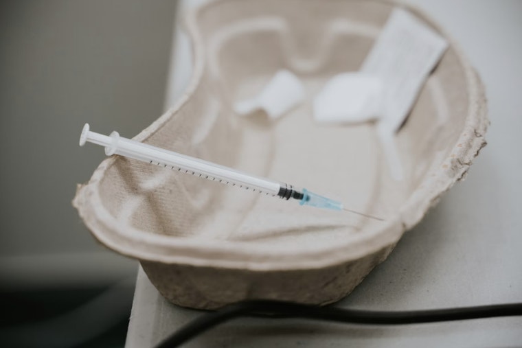 Oklahoma Needle Lifeline Nears Deadline As Clinics Sound Alarm